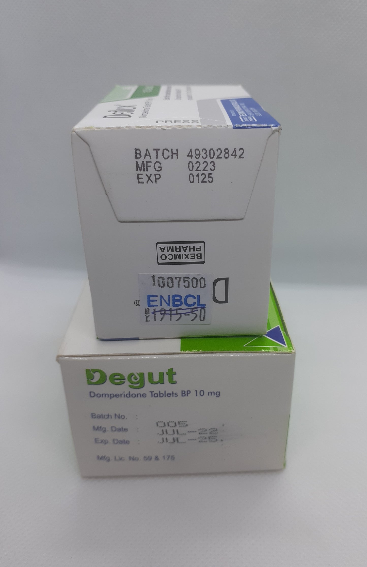 Deflux and Degut 6 box